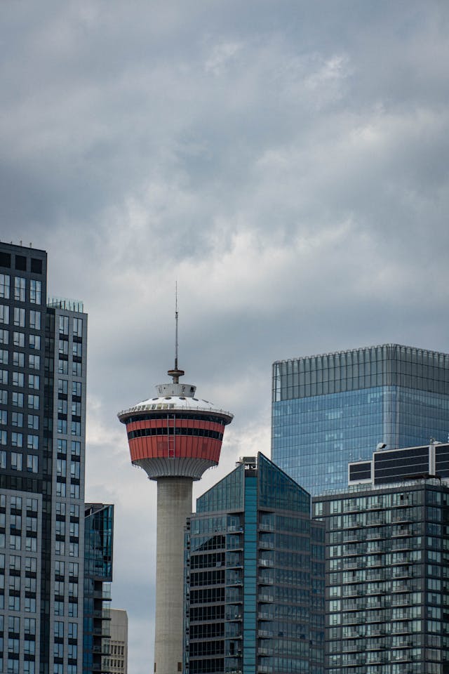 Alberta Solar Guide: Highest Yield in Canada — Canadian solar guide